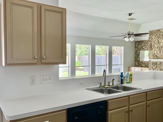 Photo - 4219 Hermitage Hollow Ln
