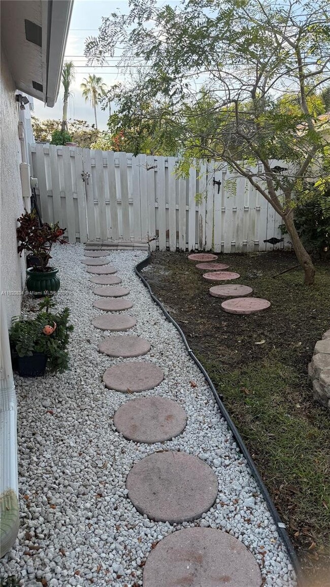 Photo - 721 NW 135th Way Unit A