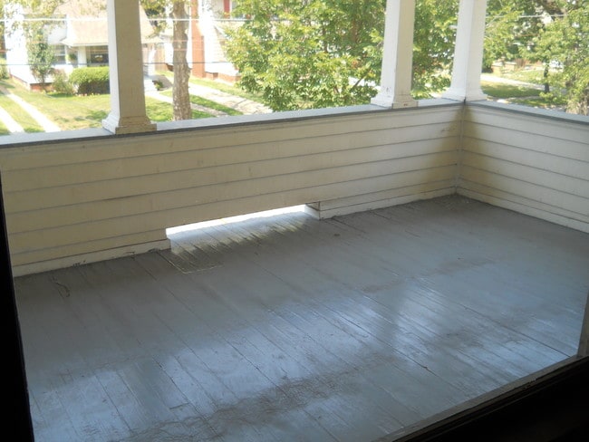 Photo - 2143 Eldred Ave Unit 2