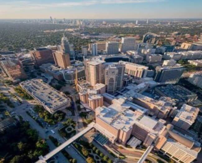 Building Photo - 3314 N MacGregor Way Unit 5