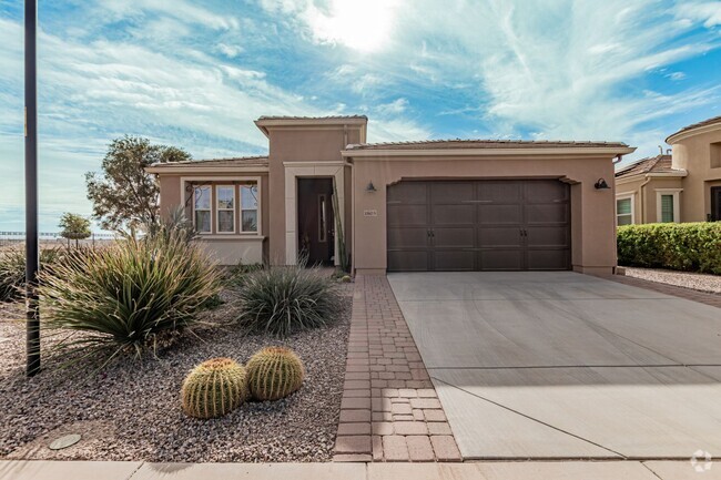 Building Photo - Resort-Style Oasis in Queen Creek: 2-Bedro... Rental