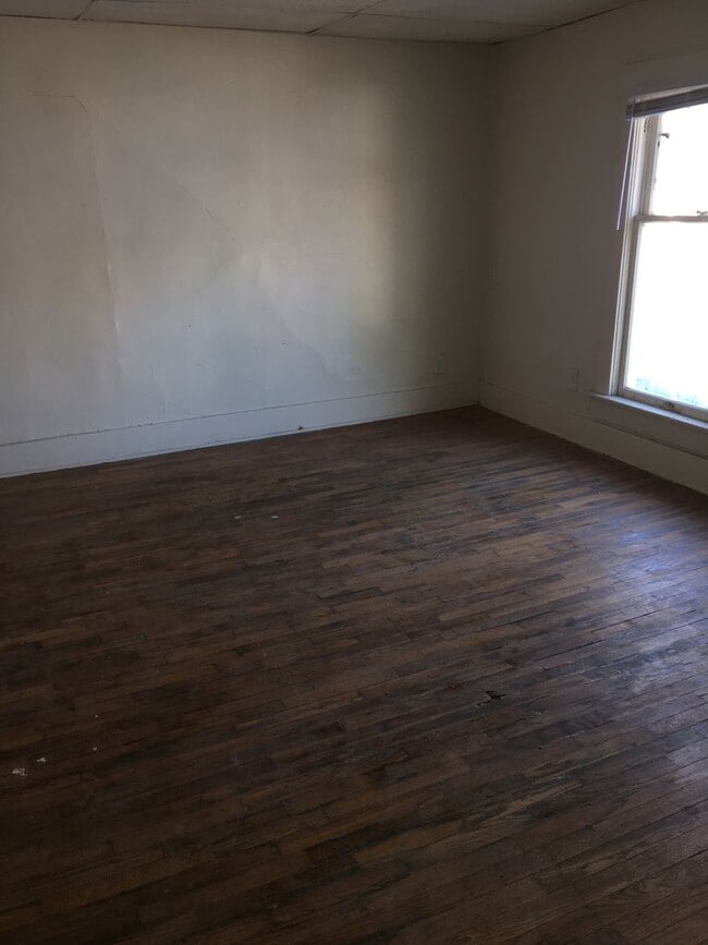 Building Photo - 1430 SW Polk St Unit 1430 - 2