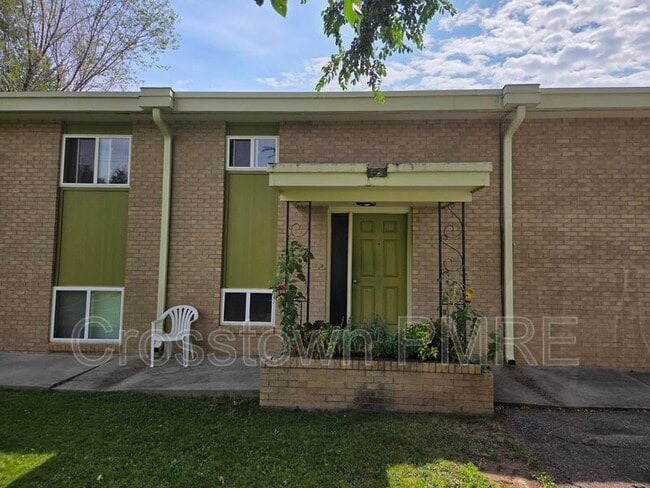 Photo - 1012 N Van Buren Ave Rental