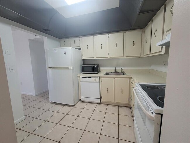 Photo - 4374 NW 9th Ave Unit 17-3C