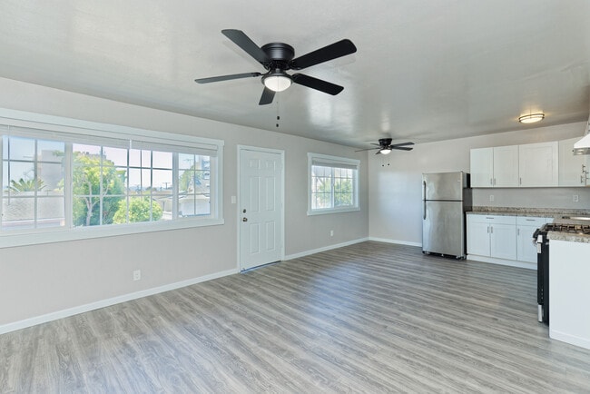 Photo - 2336 Fruitvale Ave