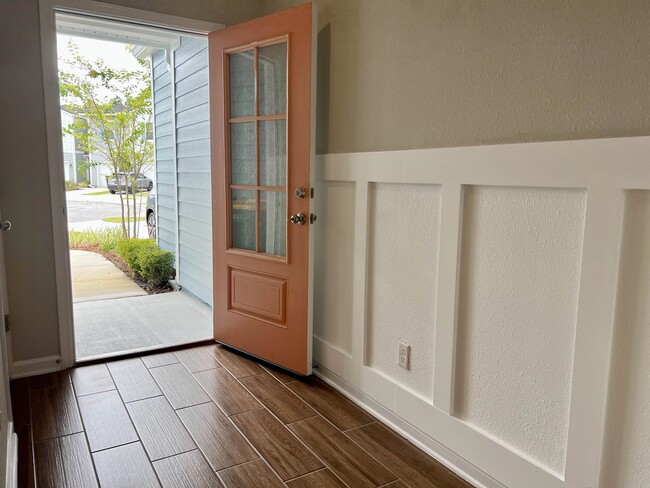 Photo - 7155 Jareth Dr