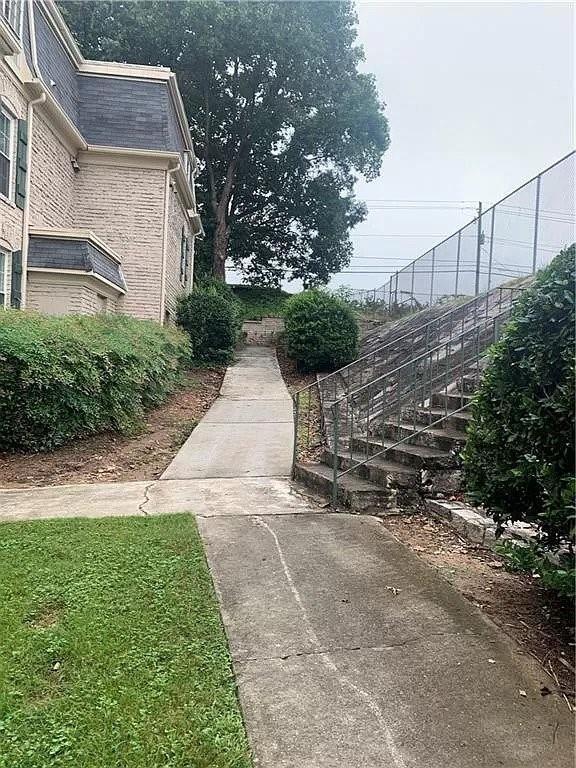 Photo - 2805 Northeast Expy Unidad A24