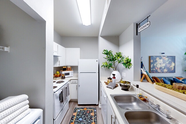 Photo - Cadence at Southern