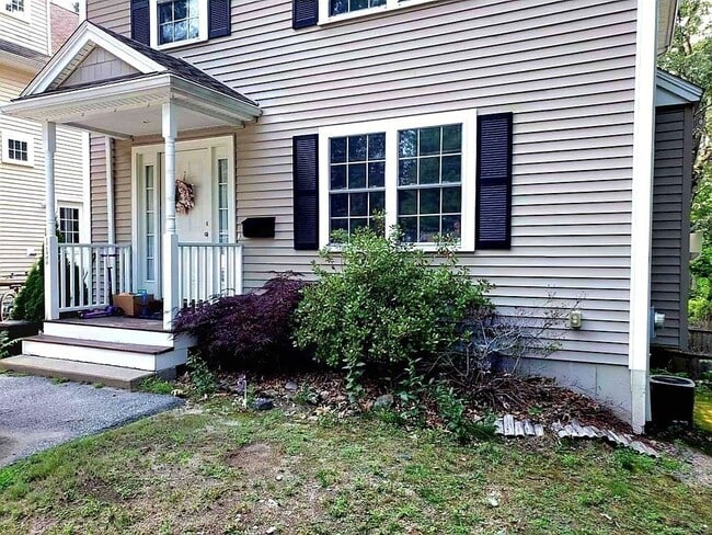 Photo - 117 Marivista Ave
