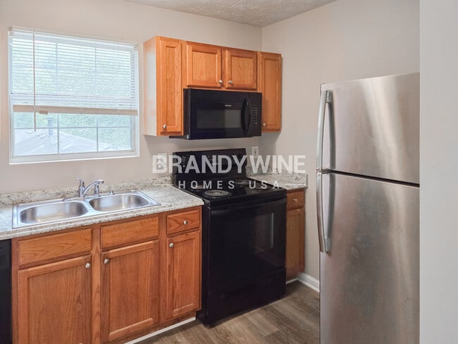 Photo - 3416 Homeward Trail