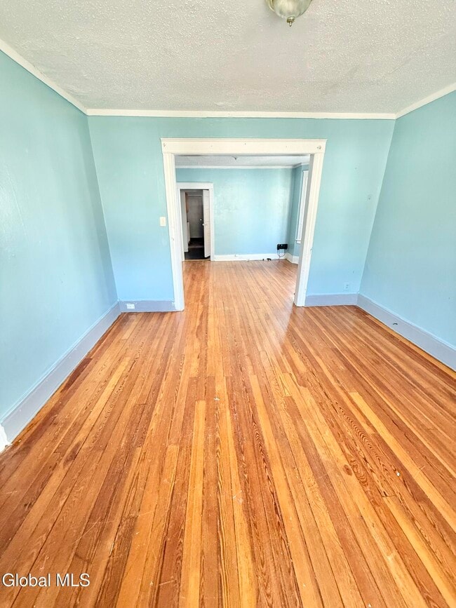 Photo - 1066 Phoenix Ave Unit 2