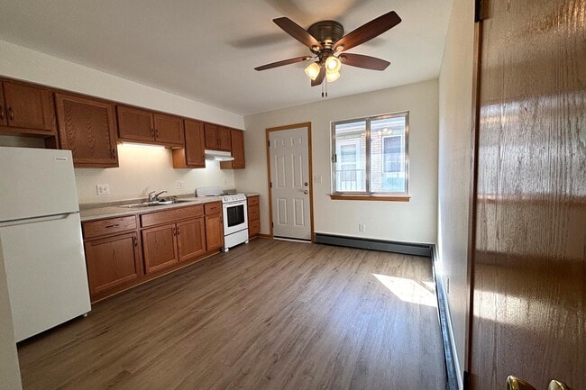 Photo - 2411 Brentwood Pkwy