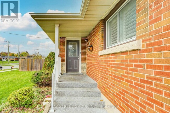 Photo - 58 Broderick Ave