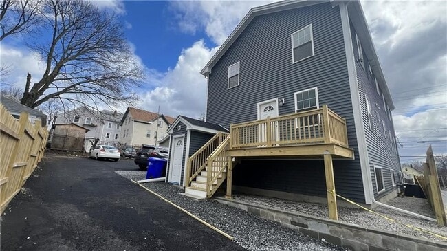 Photo - 1035 Atwells Ave Unidad 2
