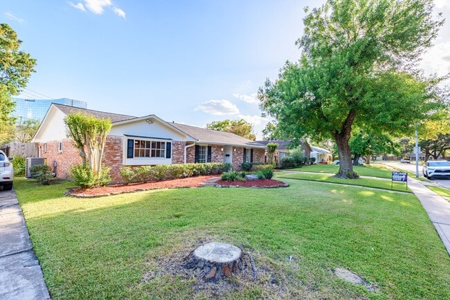 Photo - 10715 Wickersham Ln