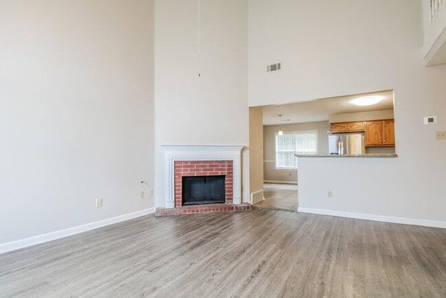 Photo - 2362 Oak Springs Dr