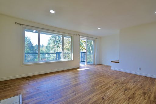 Photo - Modern Remodeled 2BR Duplex with Garage in Prime Shoreline Location Unit A