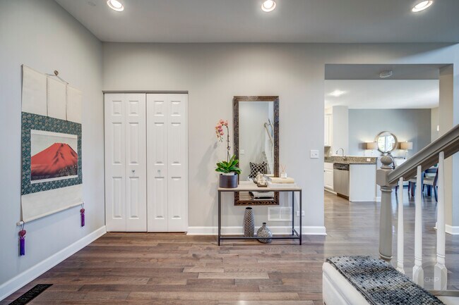 Photo - 201 Dorset Ave