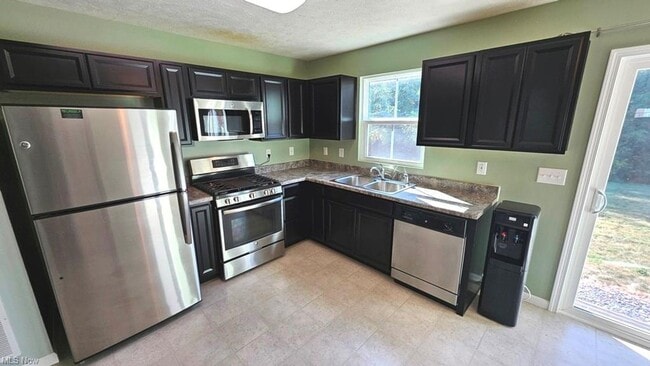 Photo - 3320 Blossom Trl