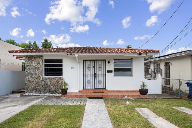 Photo - 5726 SW 20th St