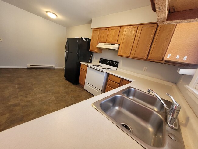 Photo - 3204-3206 Runway Ave Unit 3206 Runway Ave