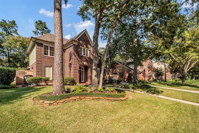 Photo - 106 N Floral Leaf Cir