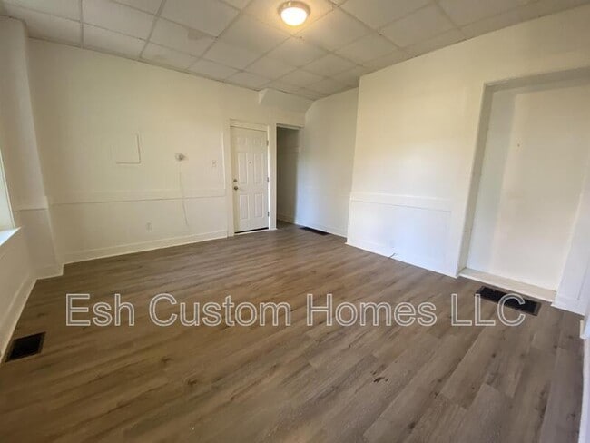 Photo - 30 N 2nd St