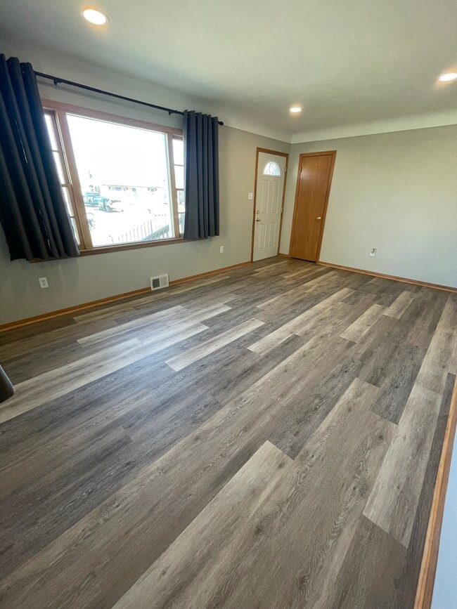 Photo - 1422 9th St NW