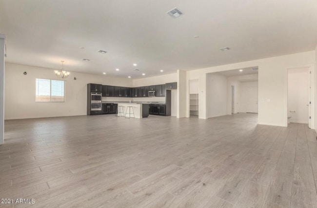 Photo - 880 W Flamingo Dr