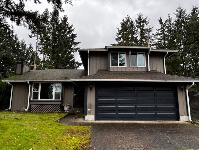 Building Photo - Charming Puyallup Home – Spacious & Updated