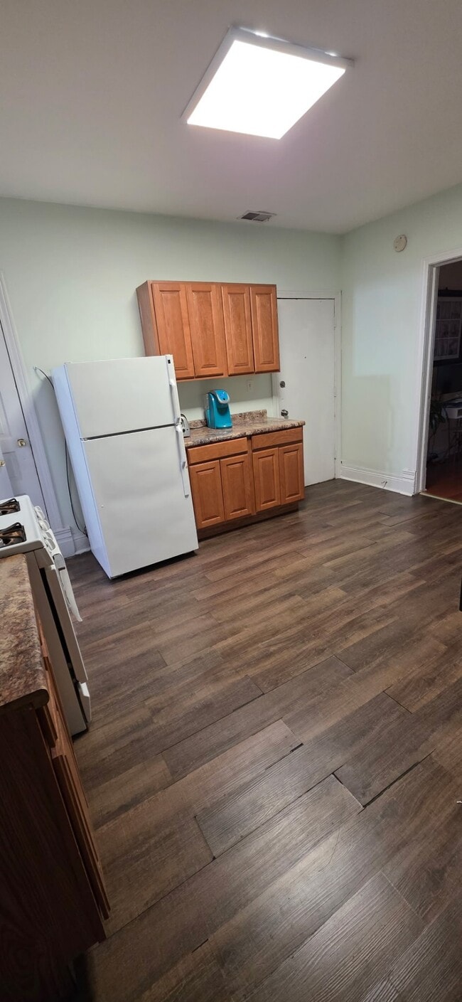 Photo - 1722 S Ashland Ave Unit 1722 s Ashland Ave Apt 2F