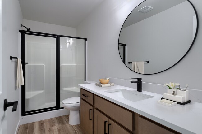 Photo - 649 Bucko Ave