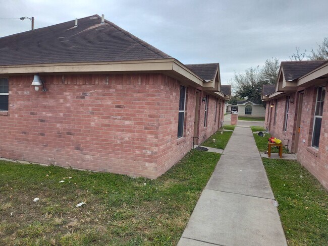 Photo - 2117 Aruba Dr Unidad 3