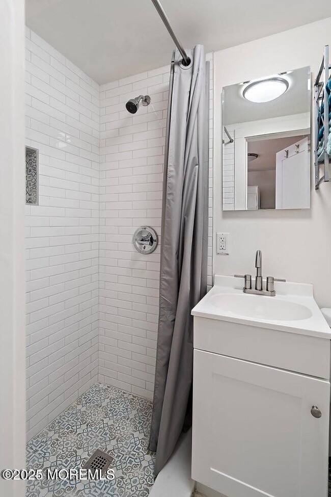 Photo - 32 Leonard Ave