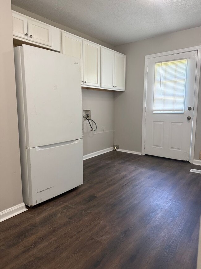 26 Rossfield Cove Unidad Left side