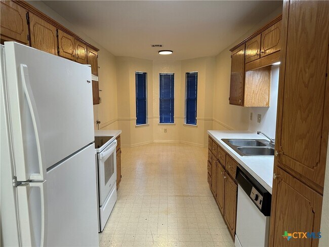 Photo - 3603 Amanda Dr