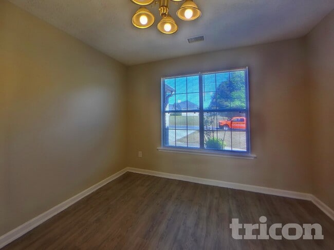 Photo - 3710 Michaels Creek Way