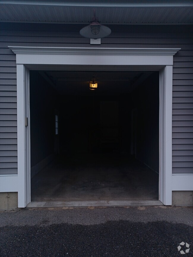 Building Photo - 171 Columbus Ave Unit ADU Rental