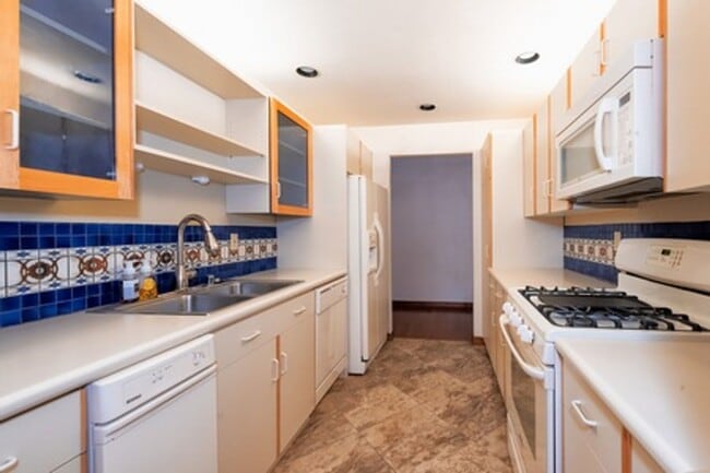 Photo - 1004 Potlatch Cir