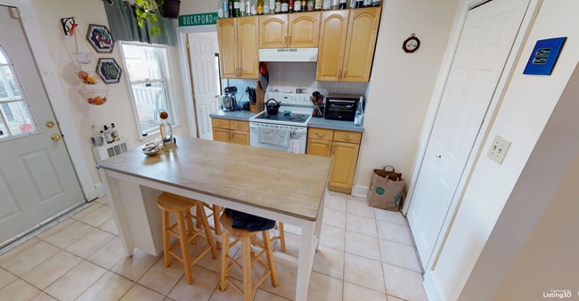 Photo - 36 Bond St Unidad 1R