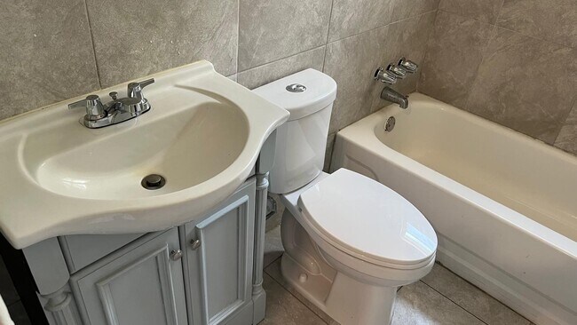 Photo - 6514 Teluco St