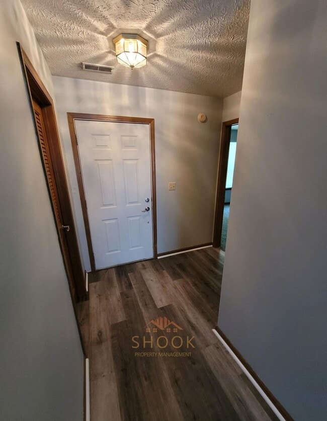 Photo - REMODELED 3 BR HOME - AVAILABLE MID JUNE