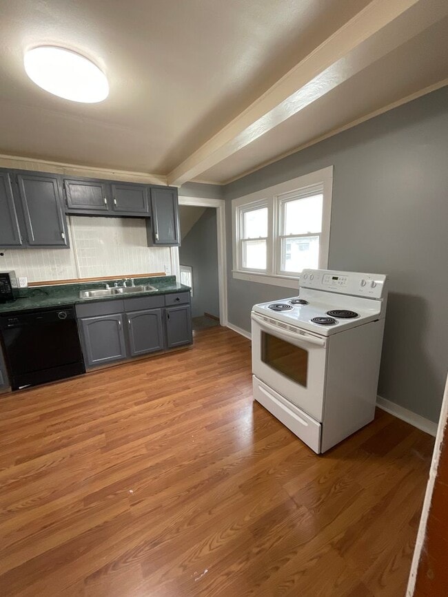 Photo - 2 bedroom/1 bath house for rent