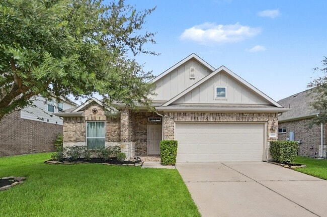 Building Photo - 21327 Somerset Shores Crossing