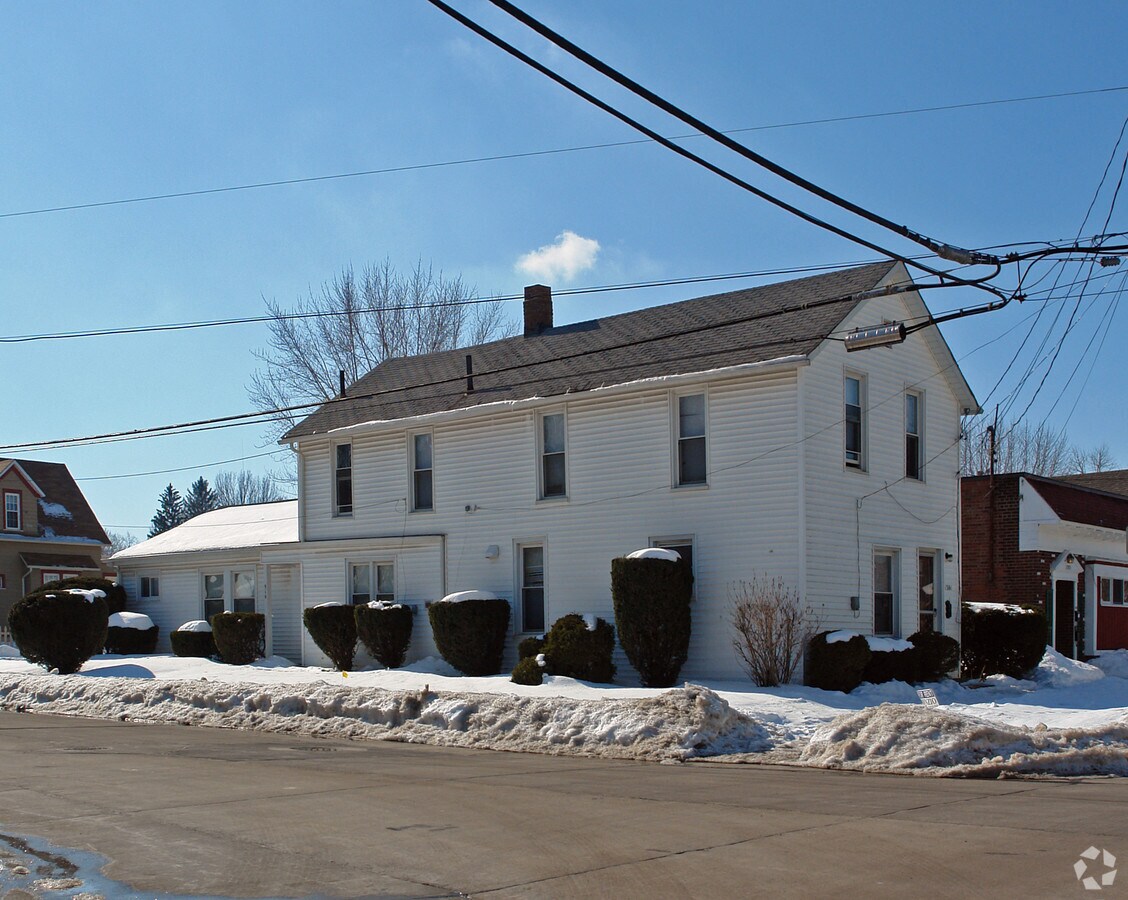 Photo - 1301 W 9th St