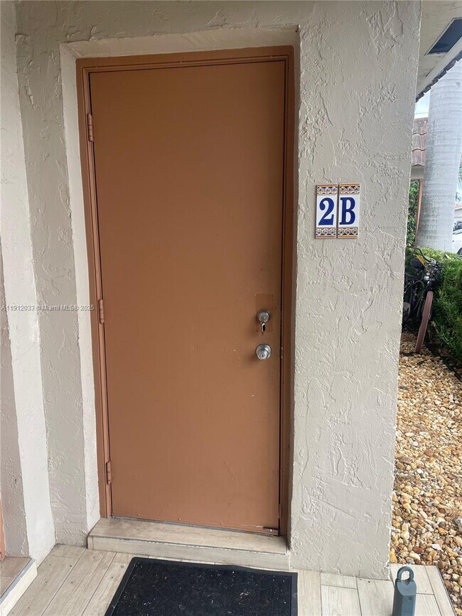 Photo - 2161 NE 42nd St Apartamento Unidad 2B