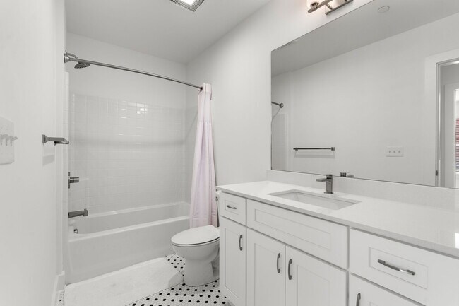 Photo - Middleborough Station