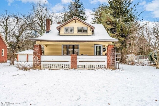 Building Photo - 3114 Neosho Rd Unit up