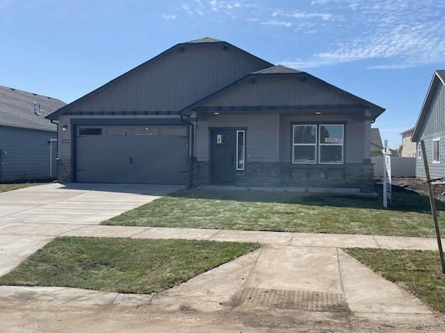Curb View - 13898 N Apex Way House