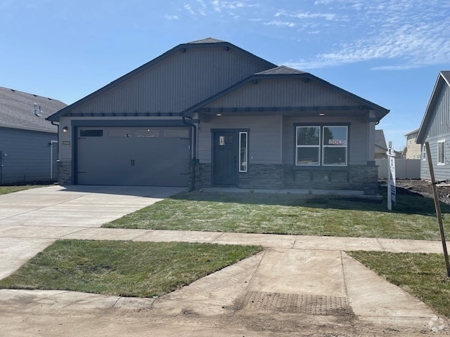 Curb View - 13898 N Apex Way Rental